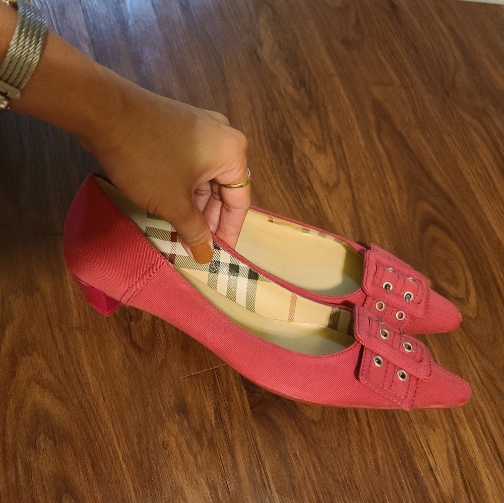 Burberry shoes size 37 - Picture 4 of 4